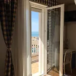 Riviera 3*