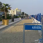 酒店 Riviera 3*