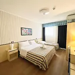 Riviera 酒店