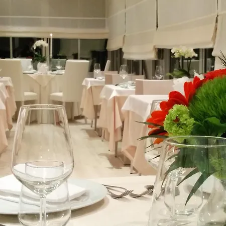 Hotel Riviera 3*