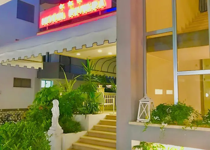 Riviera Szálloda 3*