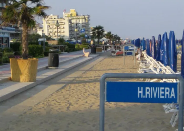 Szálloda Riviera 3*